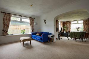 Sitting Room- click for photo gallery